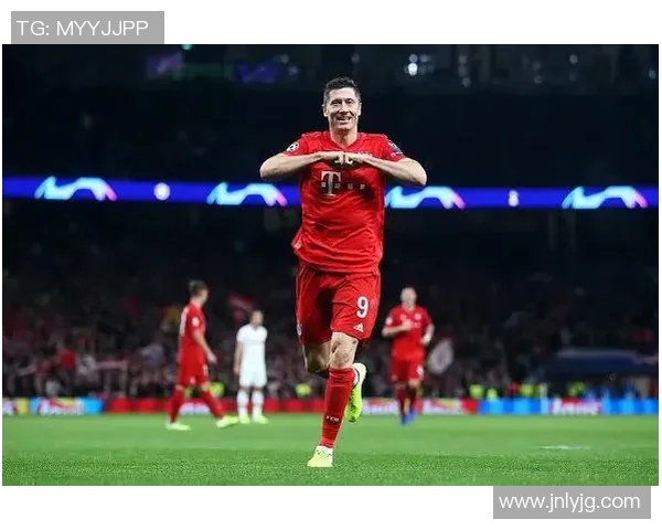 拜仁慕尼黑:雄霸德甲,榜首稳如泰山 拜仁慕尼黑:雄霸德甲,榜首稳如泰山