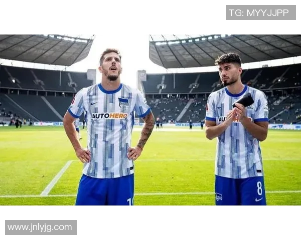 拜仁慕尼黑大胜柏林赫塔，轻松取得德甲胜利