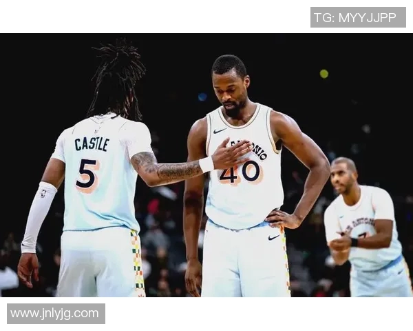 马刺老将前往自由市场,球队面临阵容重建问题 马刺老将前往自由市场,球队面临阵容重建问题